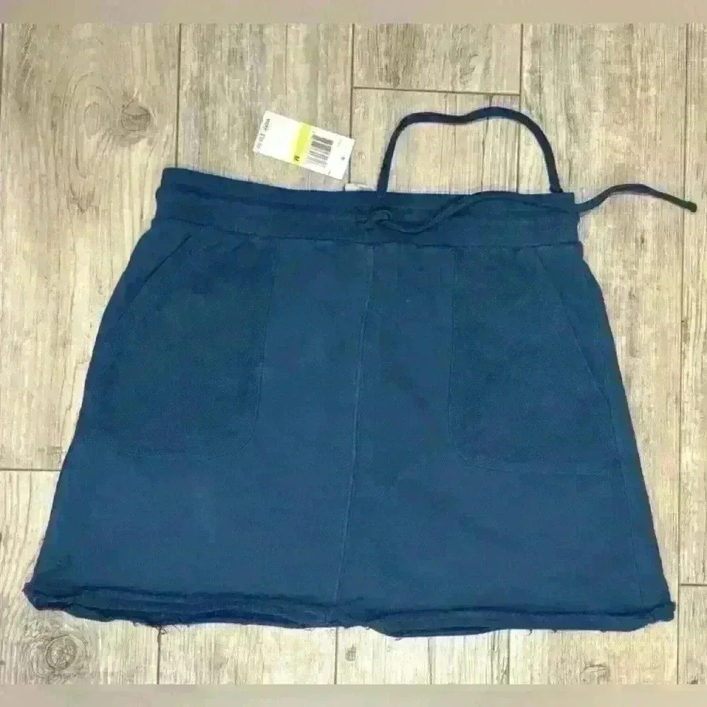 NWT American rag skirt and hoodie size Medium - Picture 2 of 13